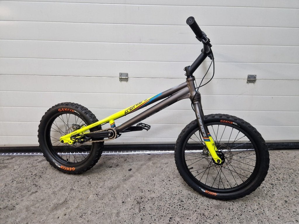 Trial crewkerz desire fiets, Zo goed als nieuw, Info@motosix.be, Ophalen, Overige merken