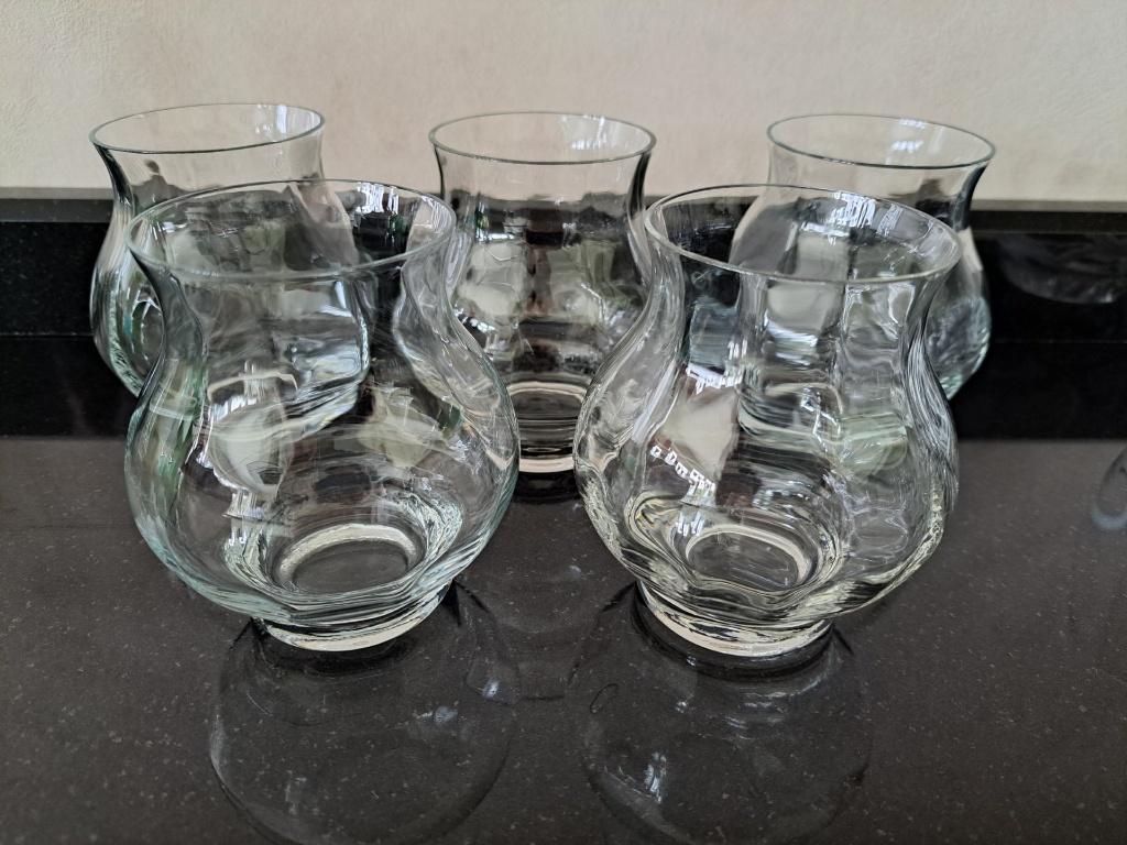5 waterglazen, Ophalen, Zo goed als nieuw, Glas, Glas of Glazen
