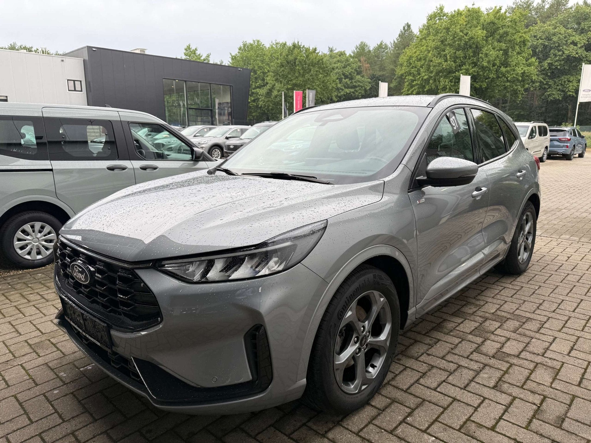 Ford Kuga FHEV ST-Line (bj 2024, automaat), Auto's, Automaat, Stof, 2522 cc, 5 zetels