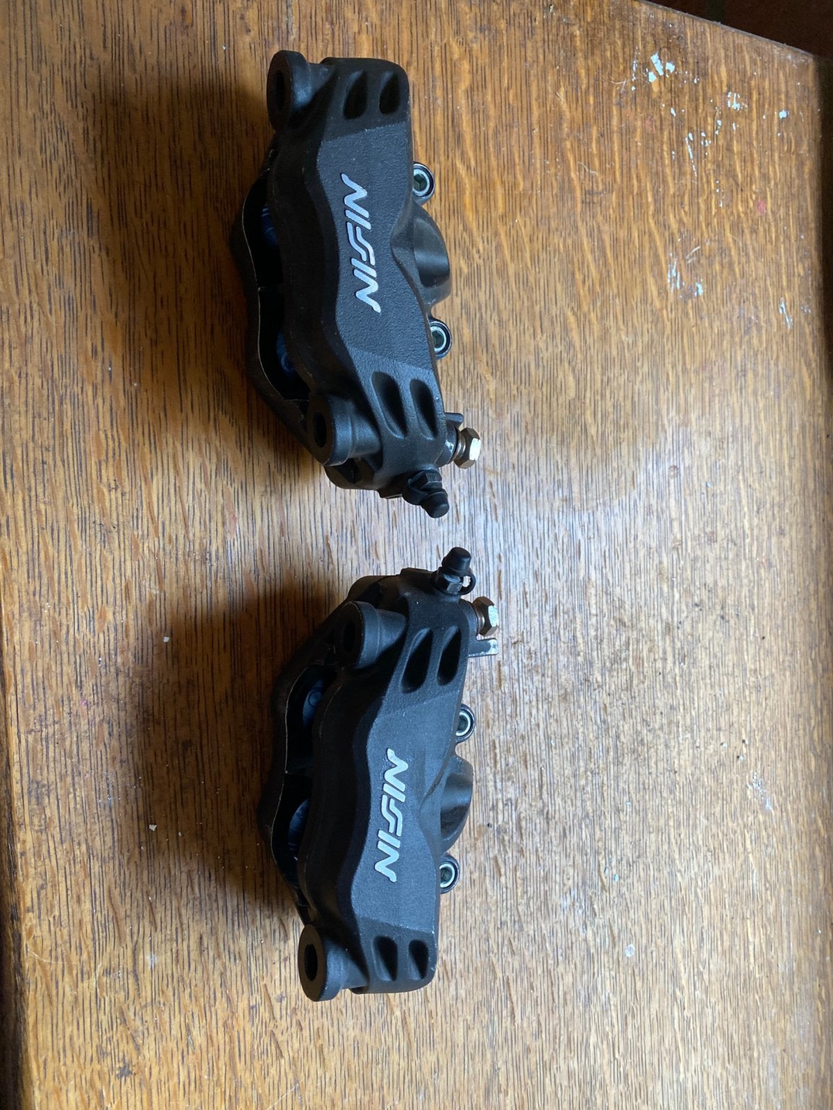Remklauwen nissin, Motoren, Ophalen