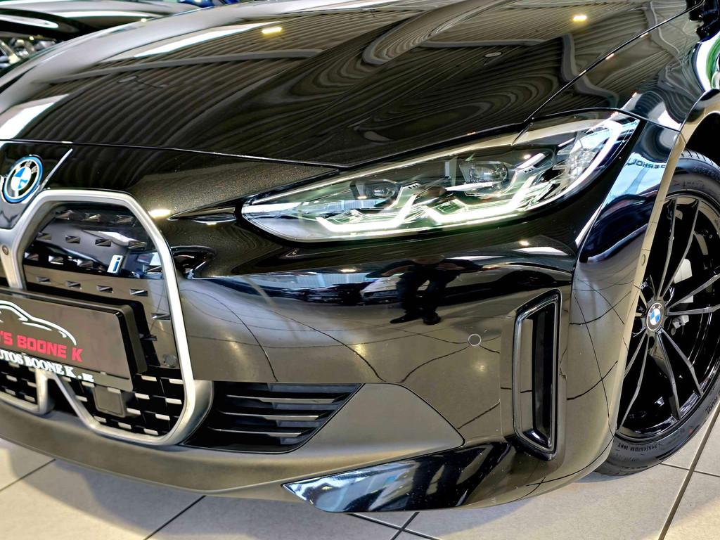 BMW i4 i4 eDrive/360Camera / 8j garantie / Eerste Eig, Auto's, BMW, Gebruikt, Zwart, Zwart, Leder