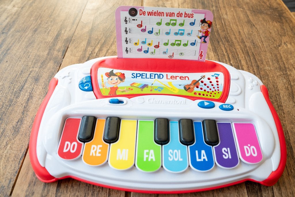 speelgoed piano clementoni spelend leren, Kinderen en Baby's, Ophalen, Zo goed als nieuw, Met geluid