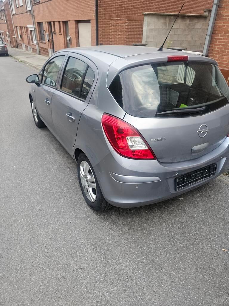 Opel Corsa 1.2 essence – 2008 – 5 portes – 140.360 km, Auto's, Opel, Bedrijf, Corsa, Airconditioning, Boordcomputer, Elektrische buitenspiegels