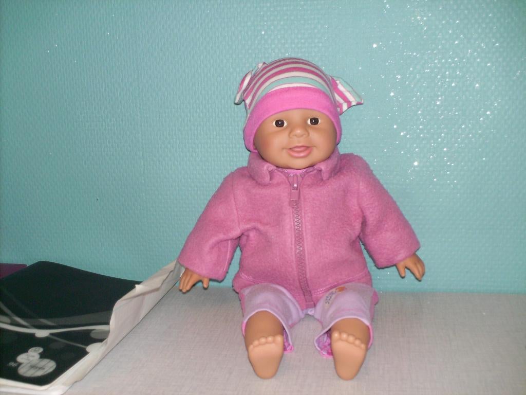 a vendre jouet poupée, Ophalen of Verzenden, Zo goed als nieuw, Babypop