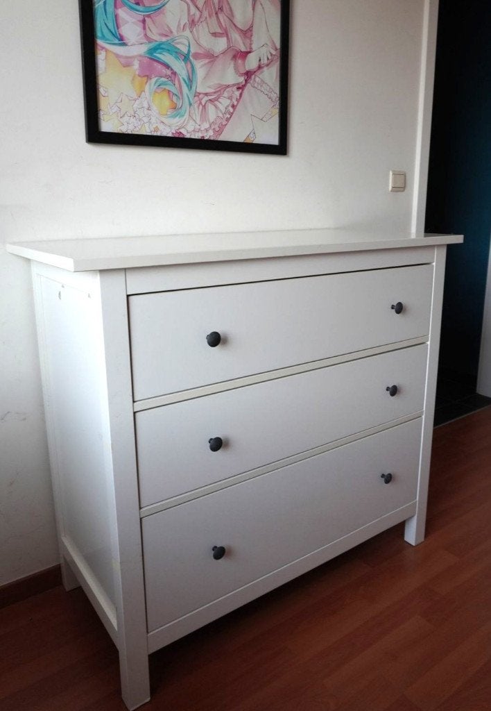IKEA HEMNES ladekast – Hoogglans wit – 3 lades, Maison & Meubles, Armoires | Commodes, 3 ou 4 tiroirs, Moins de 100 cm, Pin, Comme neuf