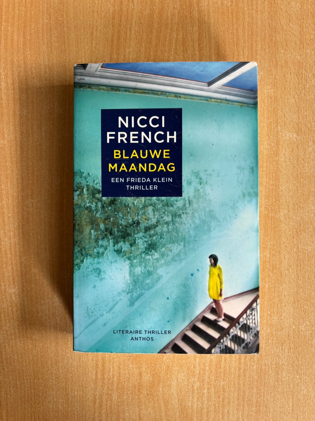 Nicci French - Blauwe Maandag, Ophalen of Verzenden, Zo goed als nieuw