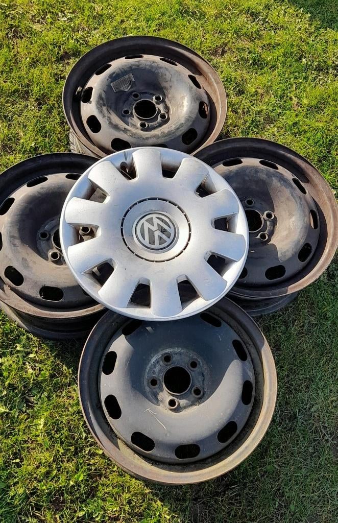 Originele stalen velg Audi VW 1J0601027Q, Auto-onderdelen, Ophalen, Overige, Gebruikt, 15 inch
