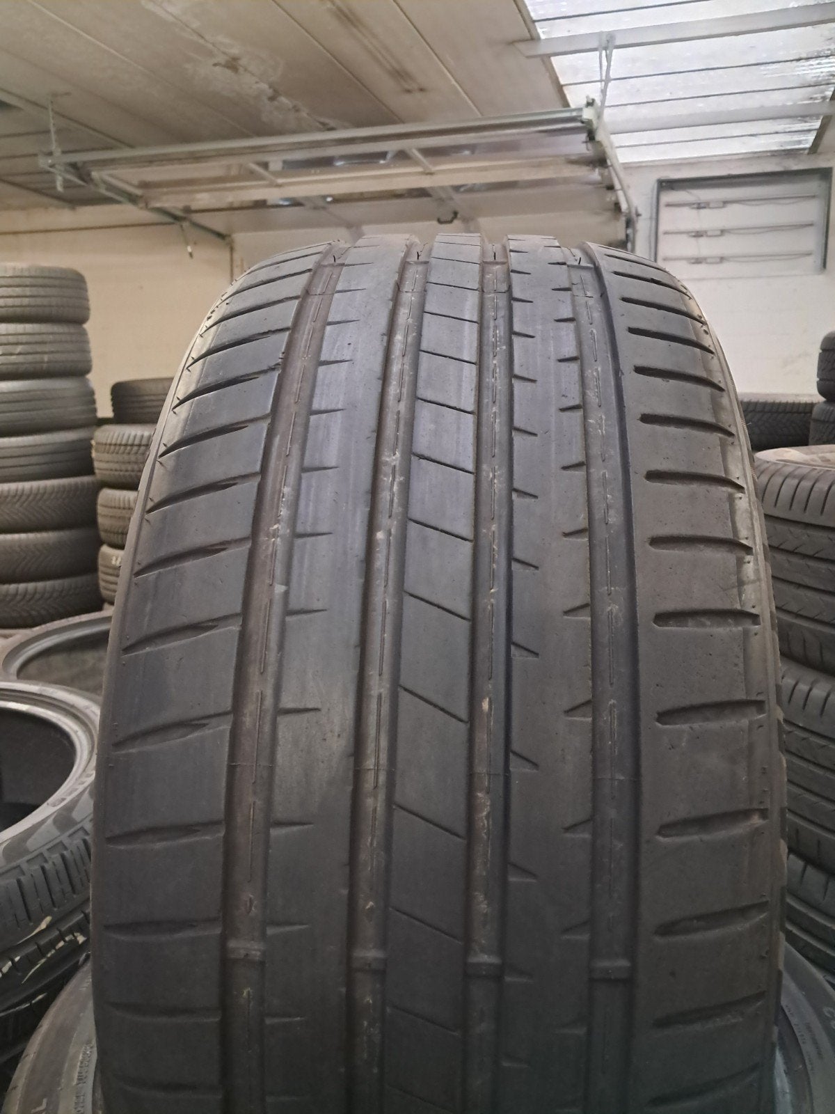 28535r21 285 35 r21 285/35/r21 Demmont (Leasing avec montage