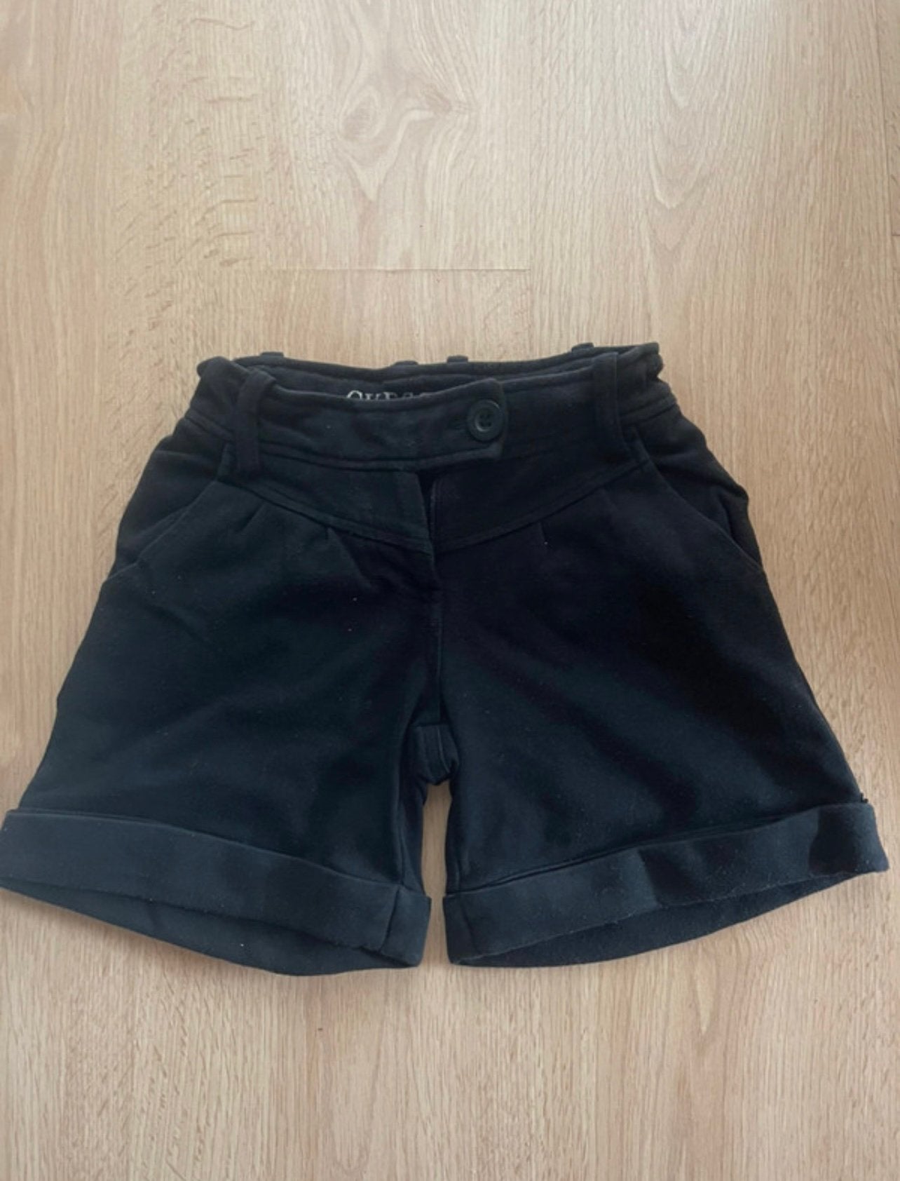 Short d'hiver Guess, Enlèvement ou Envoi, Comme neuf, Fille, Pantalon