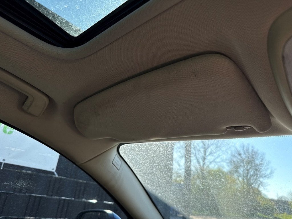 PARE-SOLEIL Volvo V70 (BW) (01-2007/04-2016), Info@volvocars.com, Volvo Car Germany GmbH, Siegburger Straße 229
50679  Köln, DE