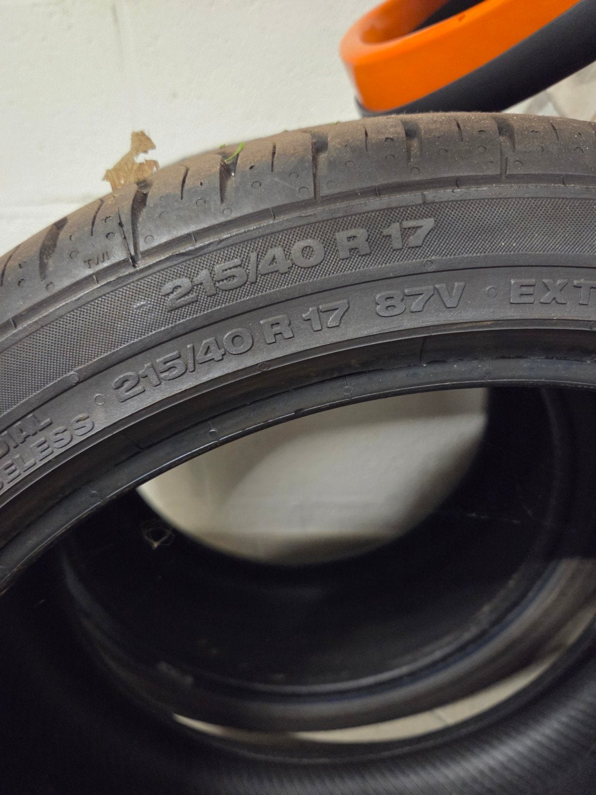 Pneus pour Audi A1 215/40/R17 87v, Enlèvement