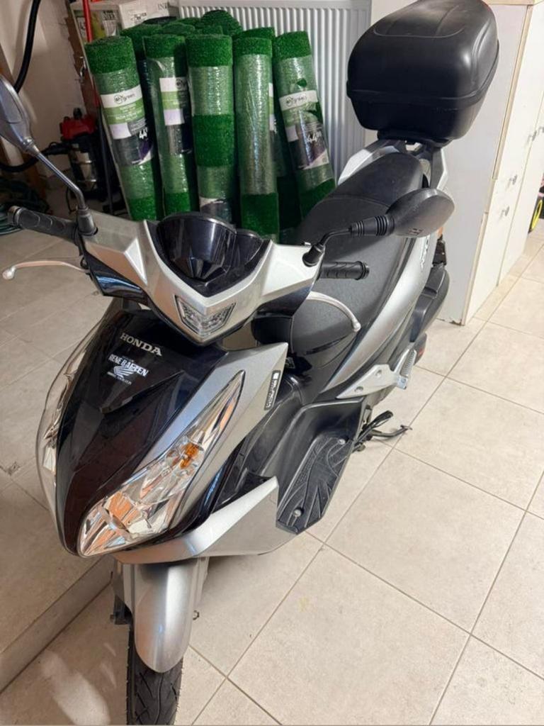 Honda scooter klasse B (50cc) - Zeer goed onderhouden., Vélos & Vélomoteurs, Scooters | Yamaha, Enlèvement