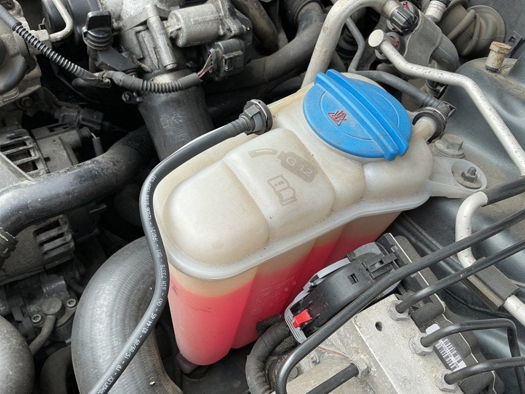 VASE D'EXPANSION Audi A5 Sportback (8TA) (|8K0121403G|), Auto-Union-Straße  1,
85057  Ingolstadt, DE, Info@audi.de, Audi, Utilisé