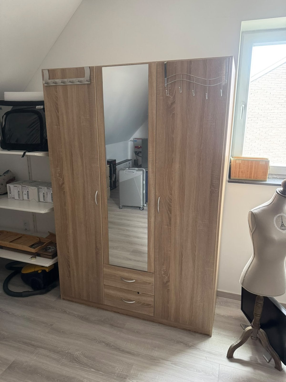 Armoire with wood and a mirror, Maison & Meubles, Enlèvement, Comme neuf