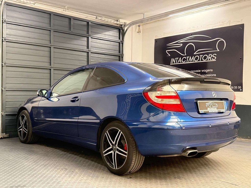 Mercedes-Benz C 180 C 180 Kompressor Coupe Sport Evolution, Auto's, Mercedes-Benz, Automaat, 4 zetels, Gebruikt, Beige