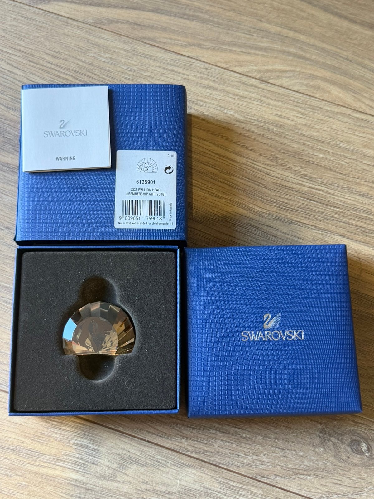 Swarovski Leeuwenkop, Ophalen, Nieuw