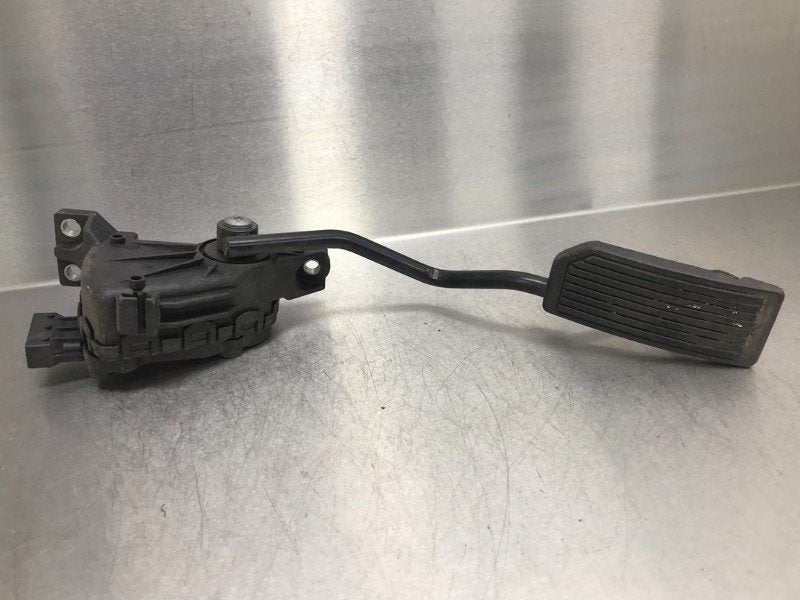GASPEDAAL Nissan Almera (N16) (|18002AU410|), Auto-onderdelen, Gebruikt, Nissan