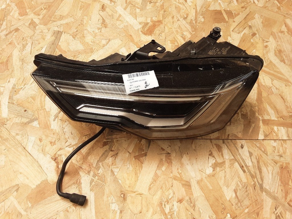 PHARE / OPTIQUE AVANT GAUCHE Audi A6 Allroad Quattro (C8), Autos : Pièces & Accessoires, Mevr. I. Hauben, Audi, Utilisé, Rue de l'Espoir 34 34
4030  GRIVEGNÉE, BE