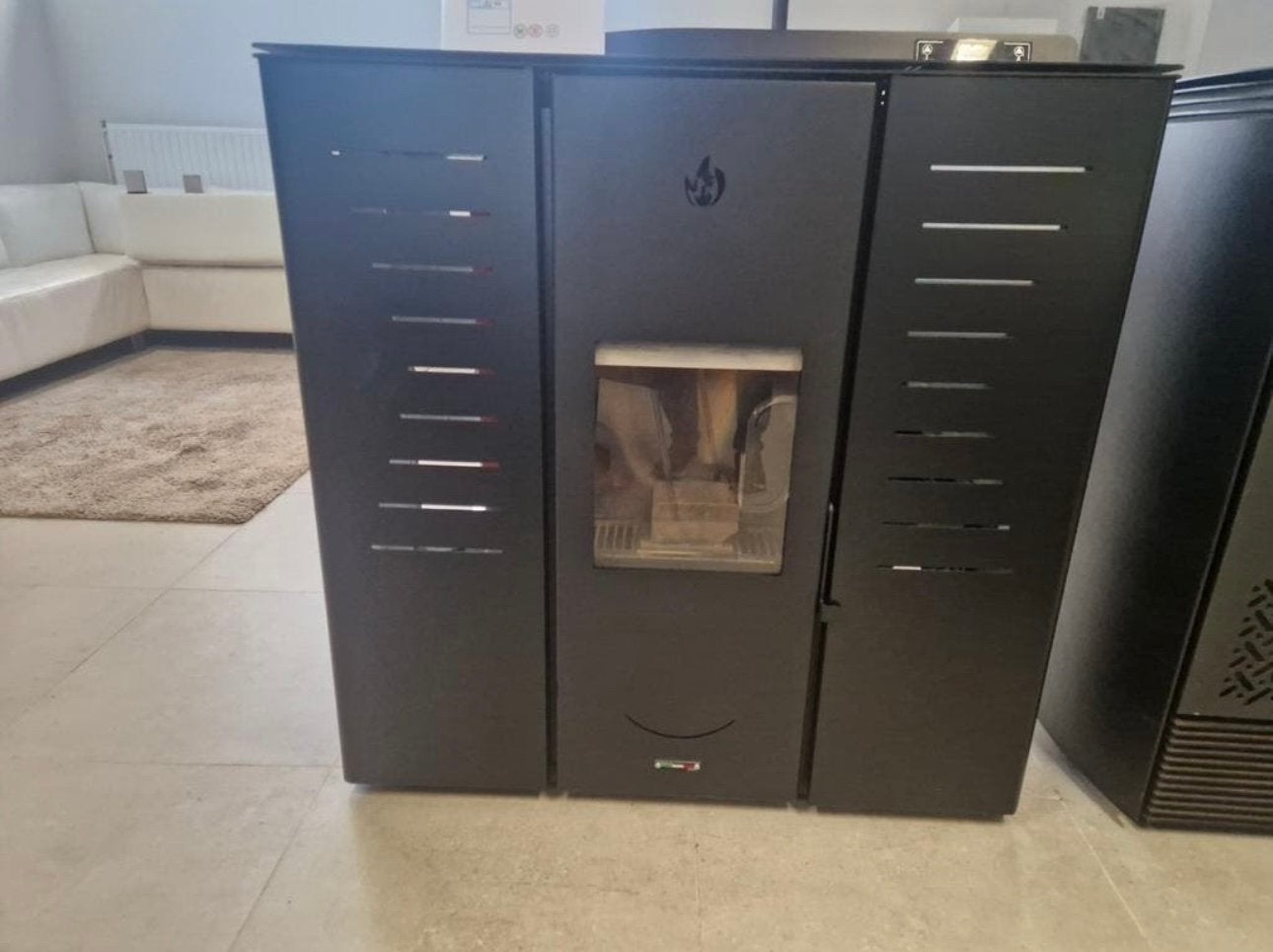 Demo Mondena hydro 25kw.5j garantie. Gratis levering, Enlèvement ou Envoi, Neuf, Autoportant, Poêle à granulés