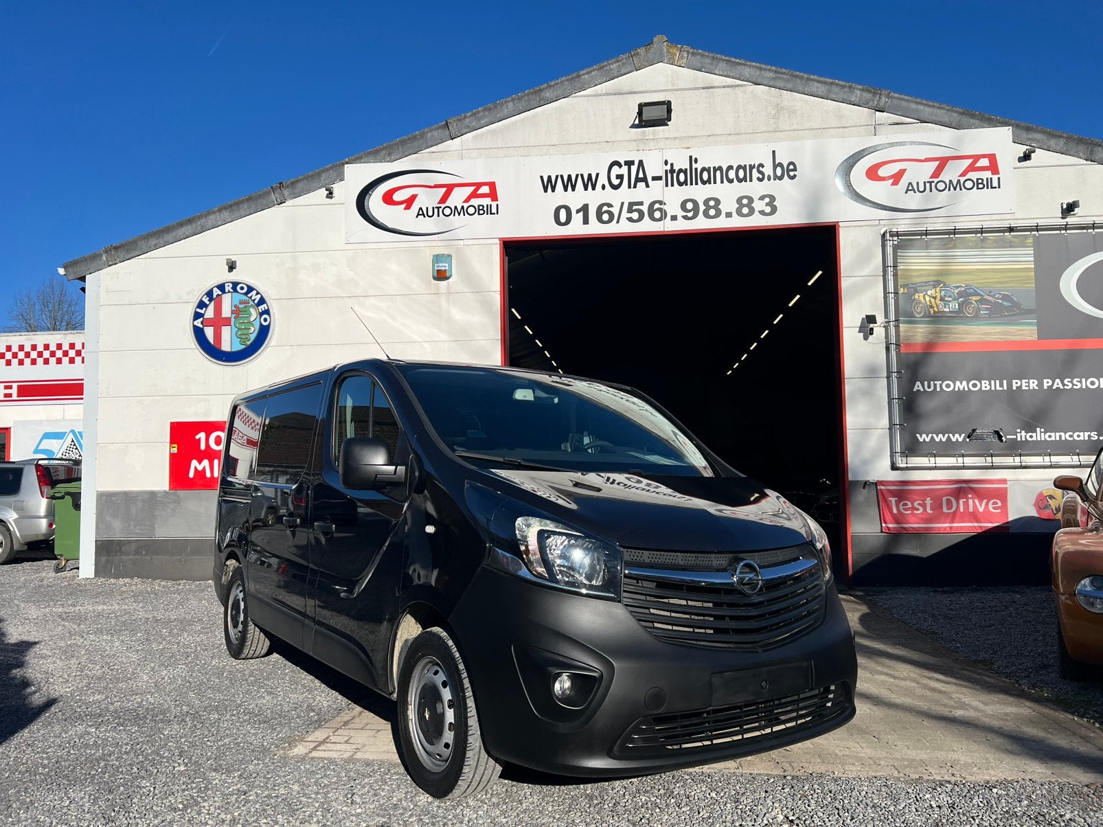 Opel vivaro / 47.000 km, Euro 6, https://public.car-pass.be/vhr/b20a53b9-94da-4056-bb80-454ba067a07f, Bedrijf, Cruise Control