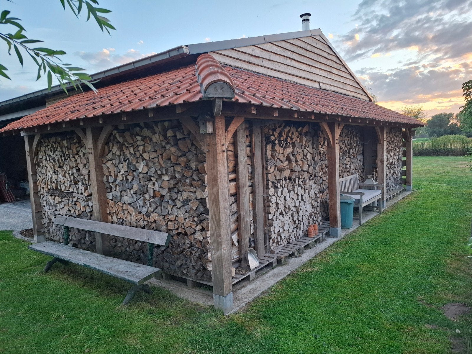 Houtopslag 1 jaar oud, Tuin en Terras, Ophalen