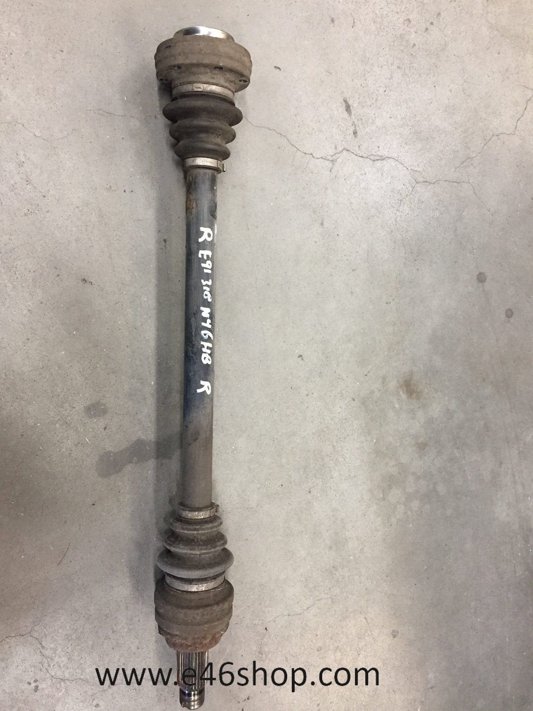 Aandrijfas BMW E90 E91 318i N46 MOTOR HANDBAK  oe 7527074, -, Utilisé, -, Enlèvement ou Envoi