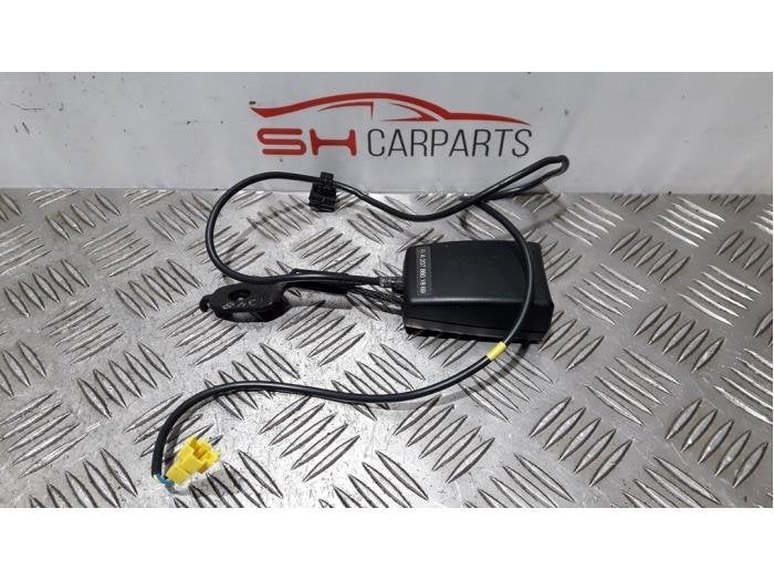 Insertion ceinture de sécurité avant droite d'un Mercedes, 3 mois de garantie, Utilisé, -, -