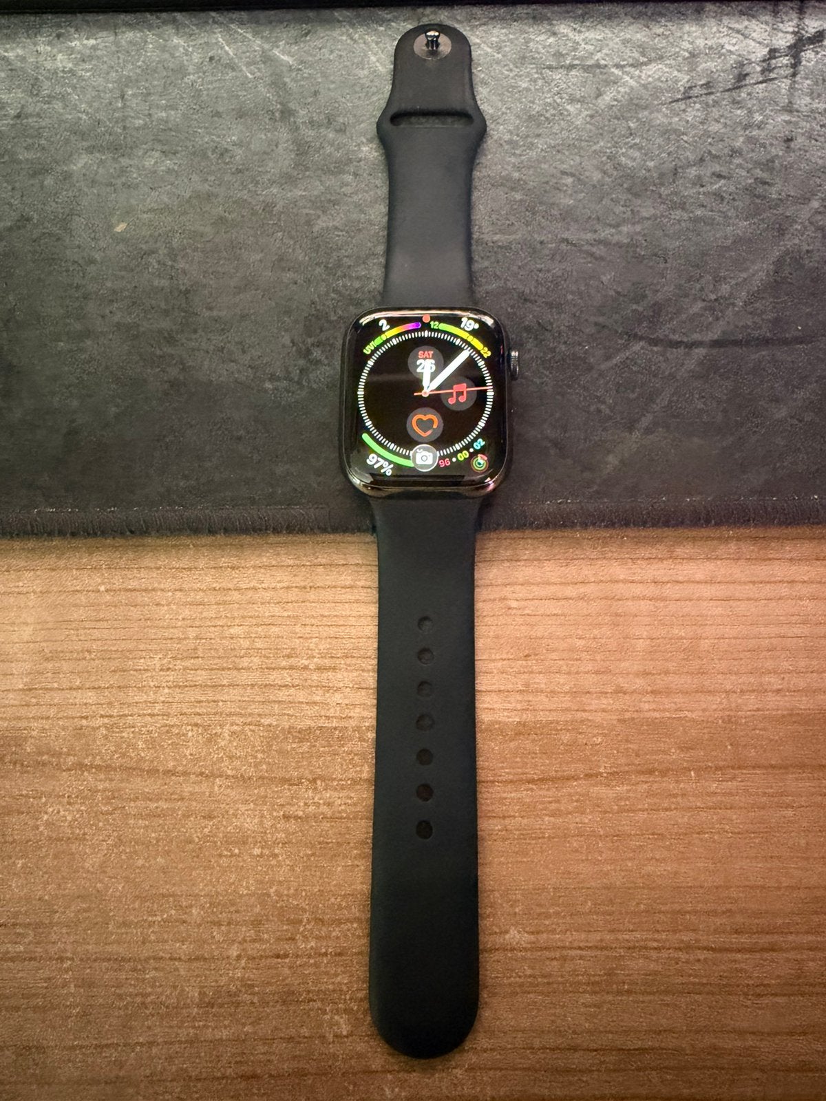 Apple watch series 7 45mm stainless steel goede staat, Handtassen en Accessoires, Ophalen of Verzenden, Gebruikt, Zwart, IOS