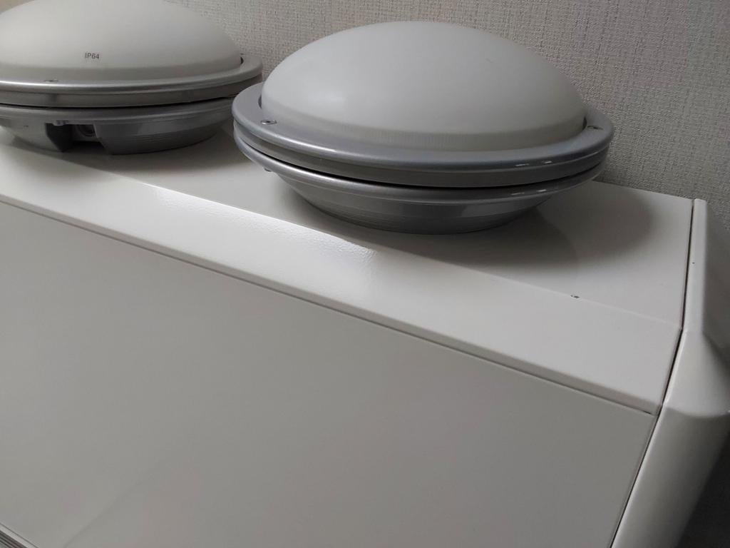 Verlichting voor badkamer, Ophalen