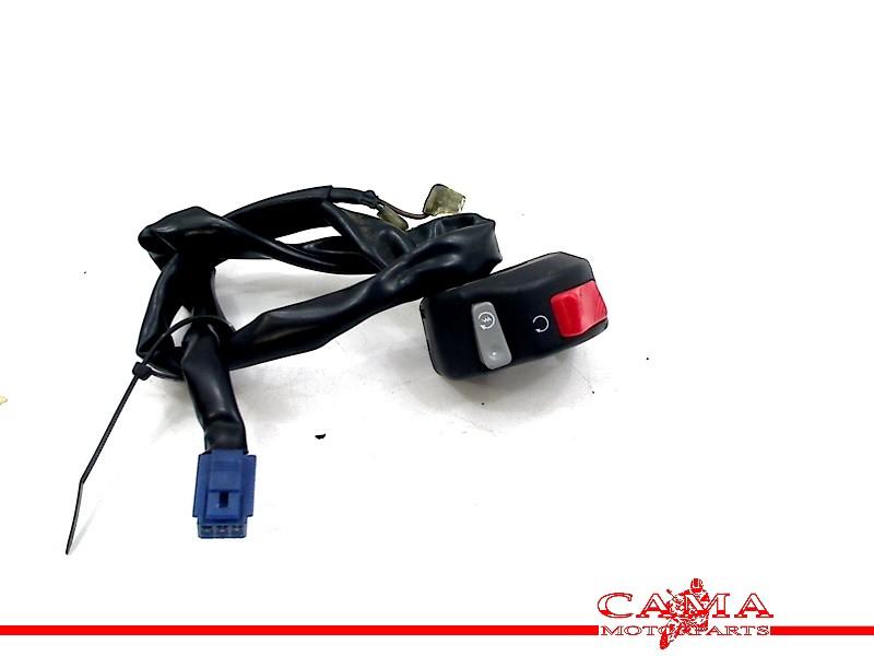 STUURSCHAKELAAR RECHTS Yamaha YZF R1 2004-2006 (YZF-R1 5VY), Dhr. S. di Majo, Gebruikt, Info@cama-motorparts.nl, P.J. Troelstraweg 8 8
3144 CX  MAASSLUIS, NL