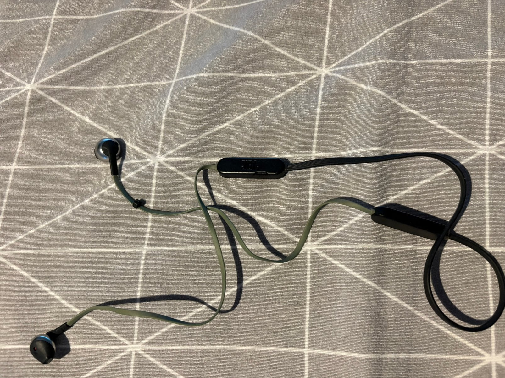 Bluetooth oortjes met draad JBL T110BT, Ophalen, In-ear, Gebruikt, JBL