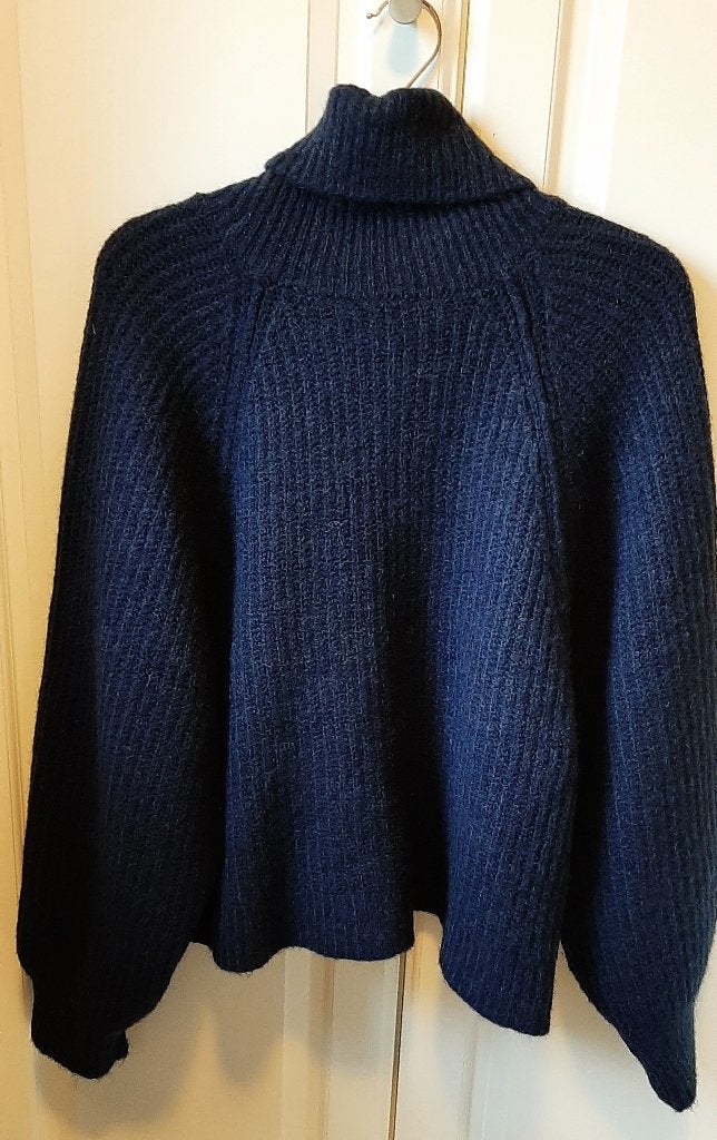 Te koop: Leuke donker blauwe trui met rolkraag, L., Ophalen of Verzenden, Gedragen, Blauw