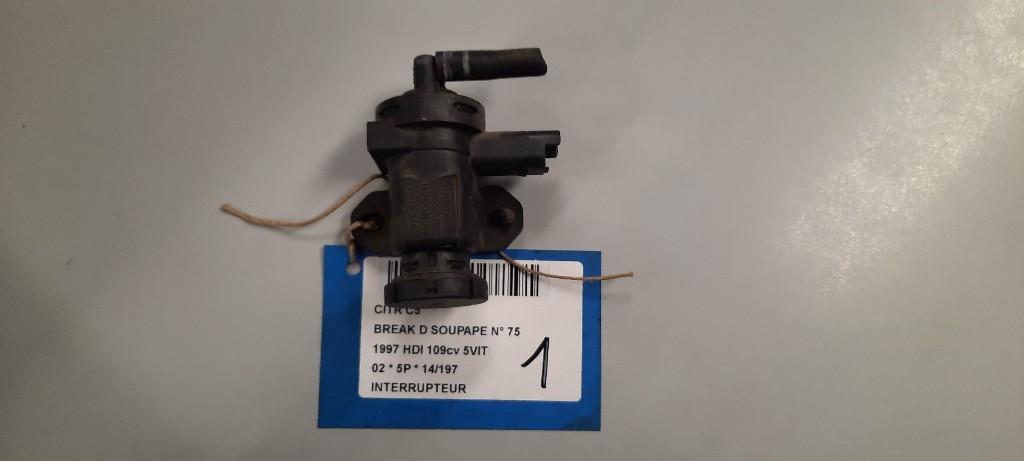 COMMUTATEUR Citroën C5 I Break (DE) (9635704380), Autos : Pièces & Accessoires, Citroën, Mevr. I. Hauben, Utilisé, Rue de l'Espoir 34 34
4030  GRIVEGNÉE, BE
