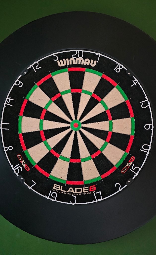 Winmau blade 6, Sport en Fitness, Ophalen, Gebruikt