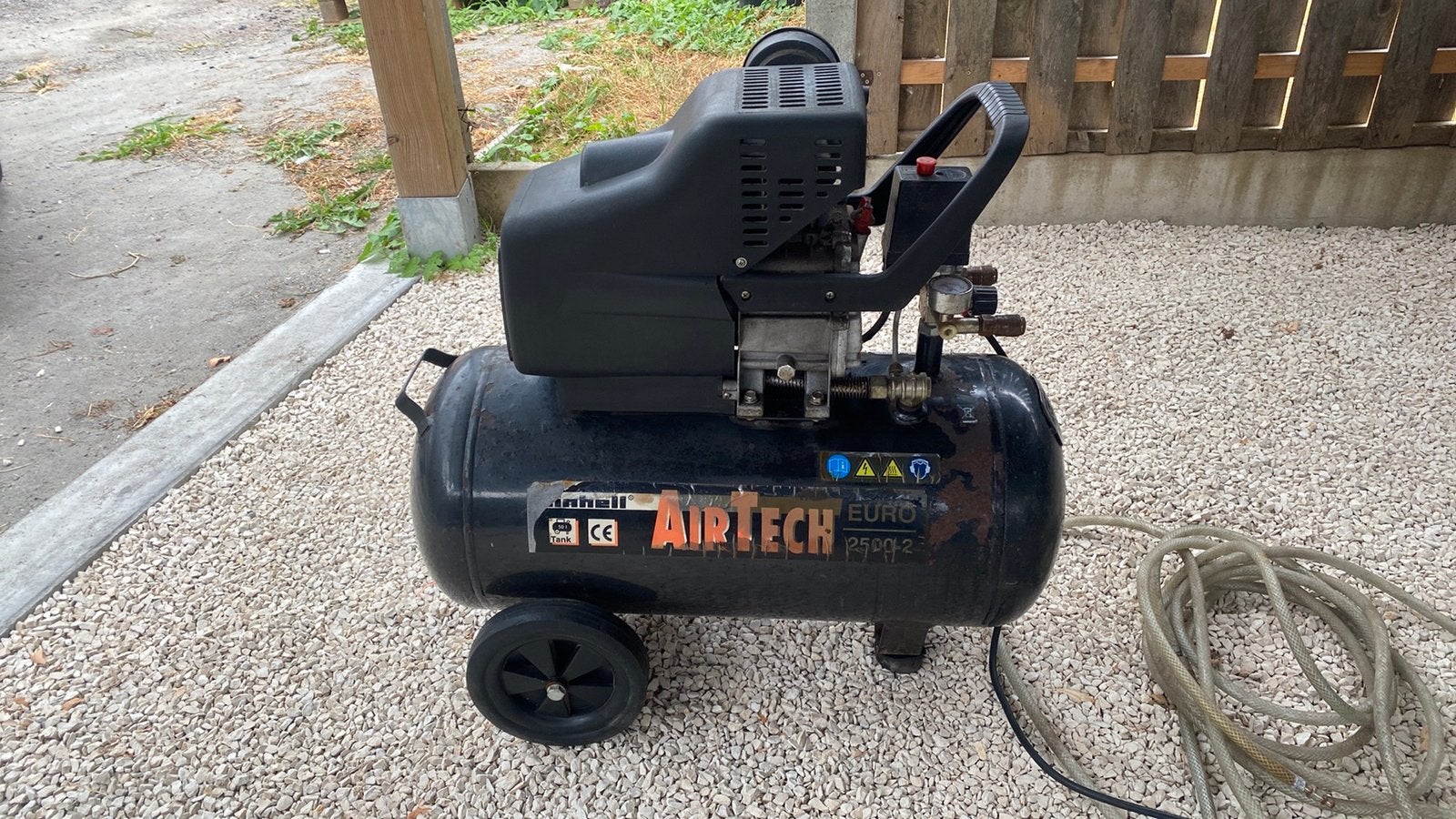 Einhell Euro 2500-2 oliegesmeerde 50l compressor, Doe-het-zelf en Bouw, Ophalen, Gebruikt, 6 tot 10 bar, 25 tot 100 liter