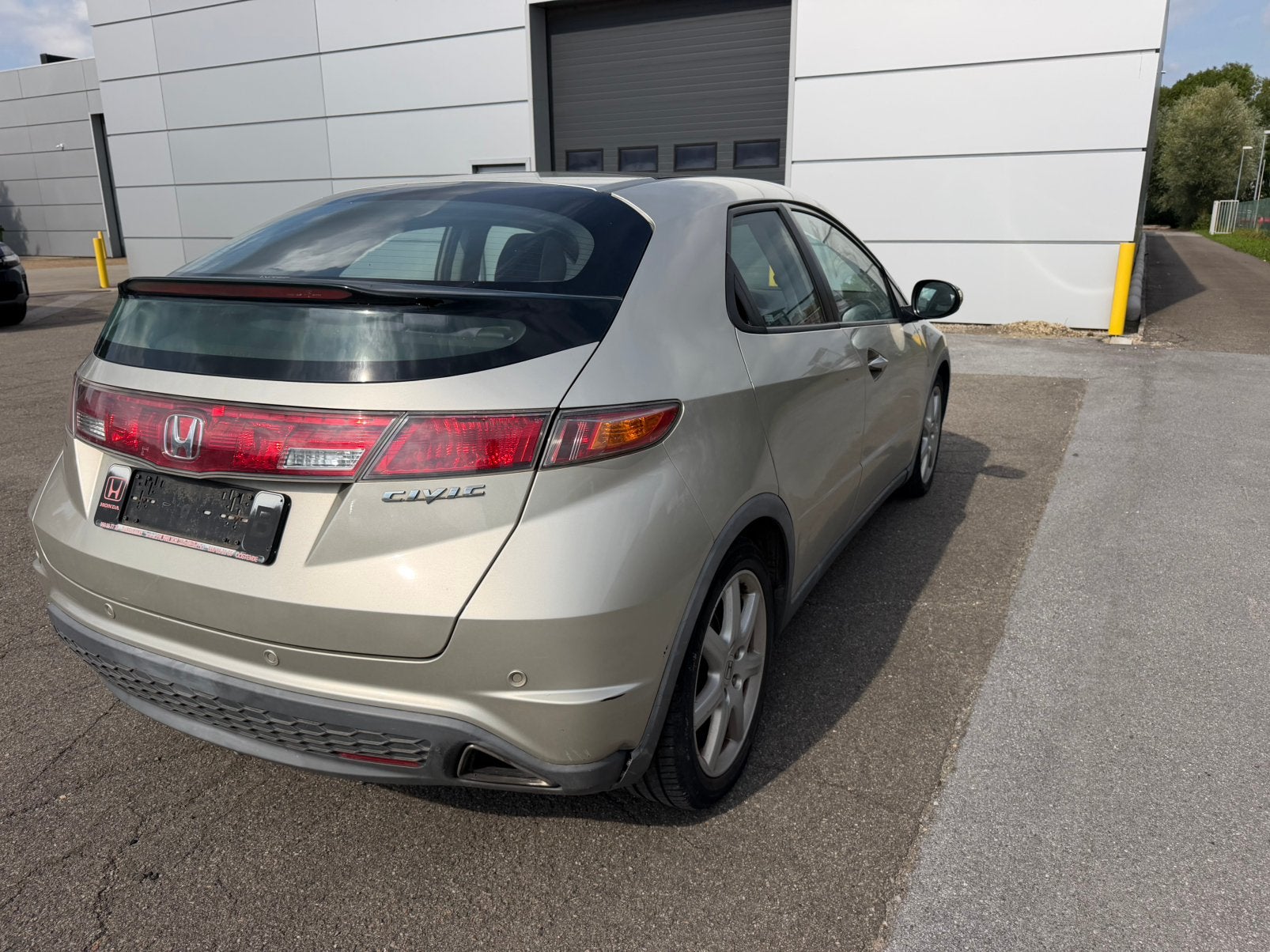 Honda Civic 1.8 benzine 103 Kw,Bj 2008,Euro 4,Automatic, Stof, Parkeersensor, Beige, Bedrijf