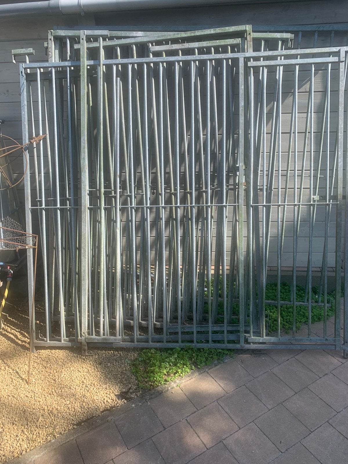 Honderen, Enlèvement, Utilisé
