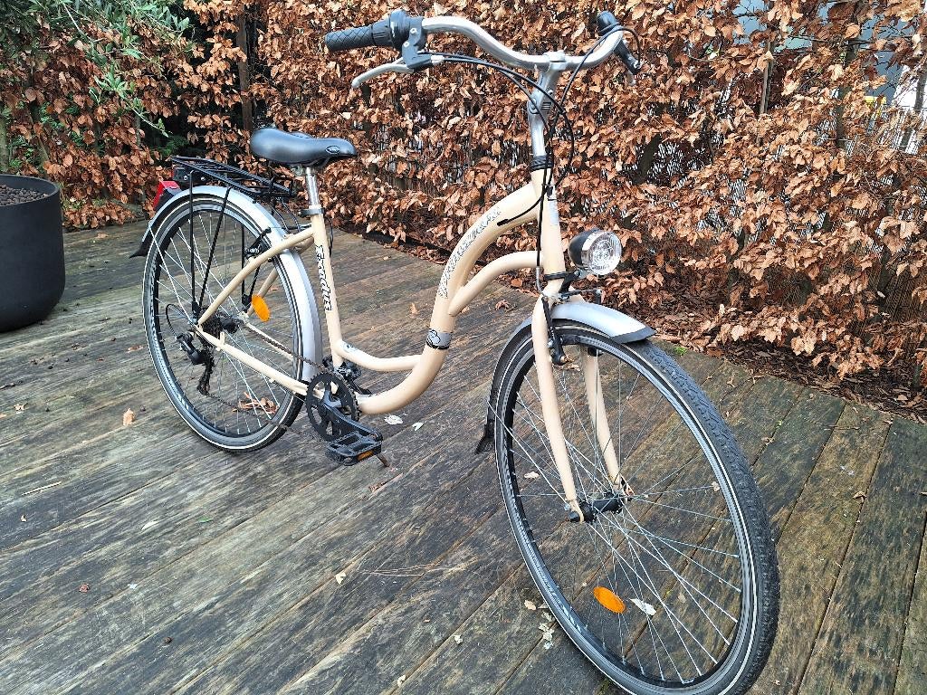 Leuke damesfiets!, Gebruikt, Velgrem, Versnellingen, Ophalen