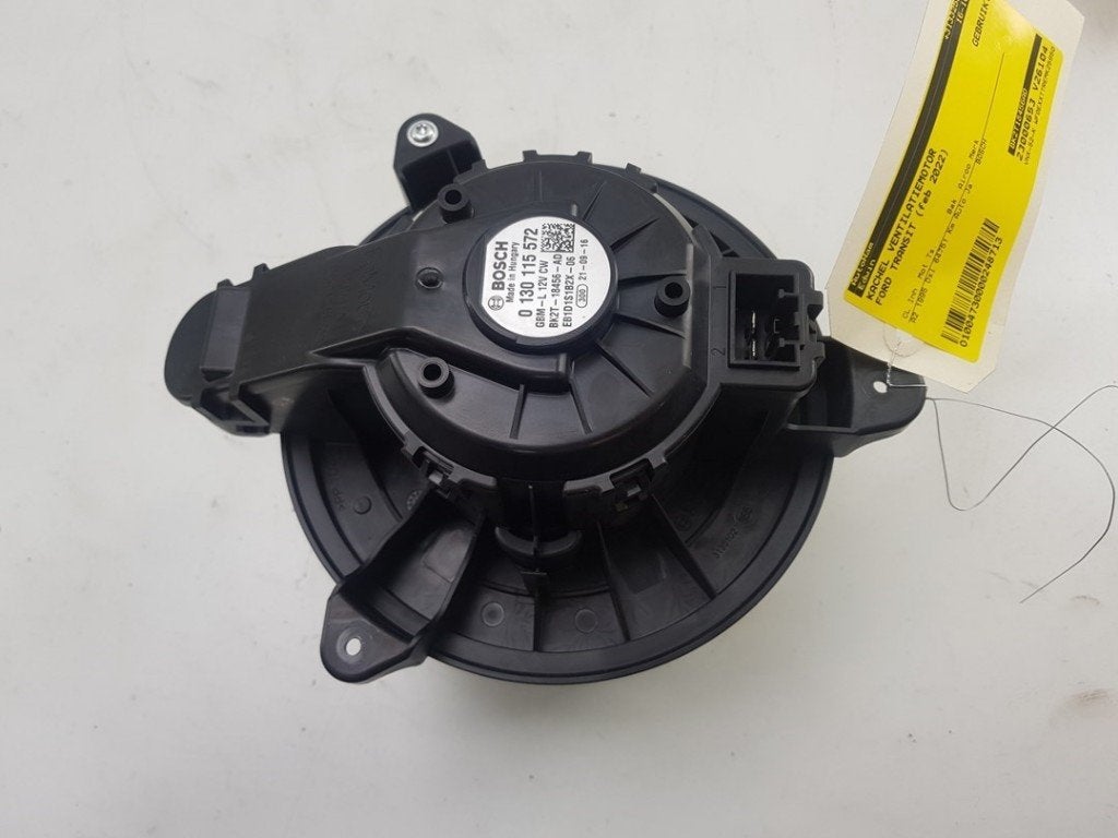 KACHEL VENTILATORMOTOR Ford Transit (01-2013/06-2025), Robert Bosch AG, Gebruikt, Ford, Robert-Bosch-Allee 1
74232  Abstatt, DE