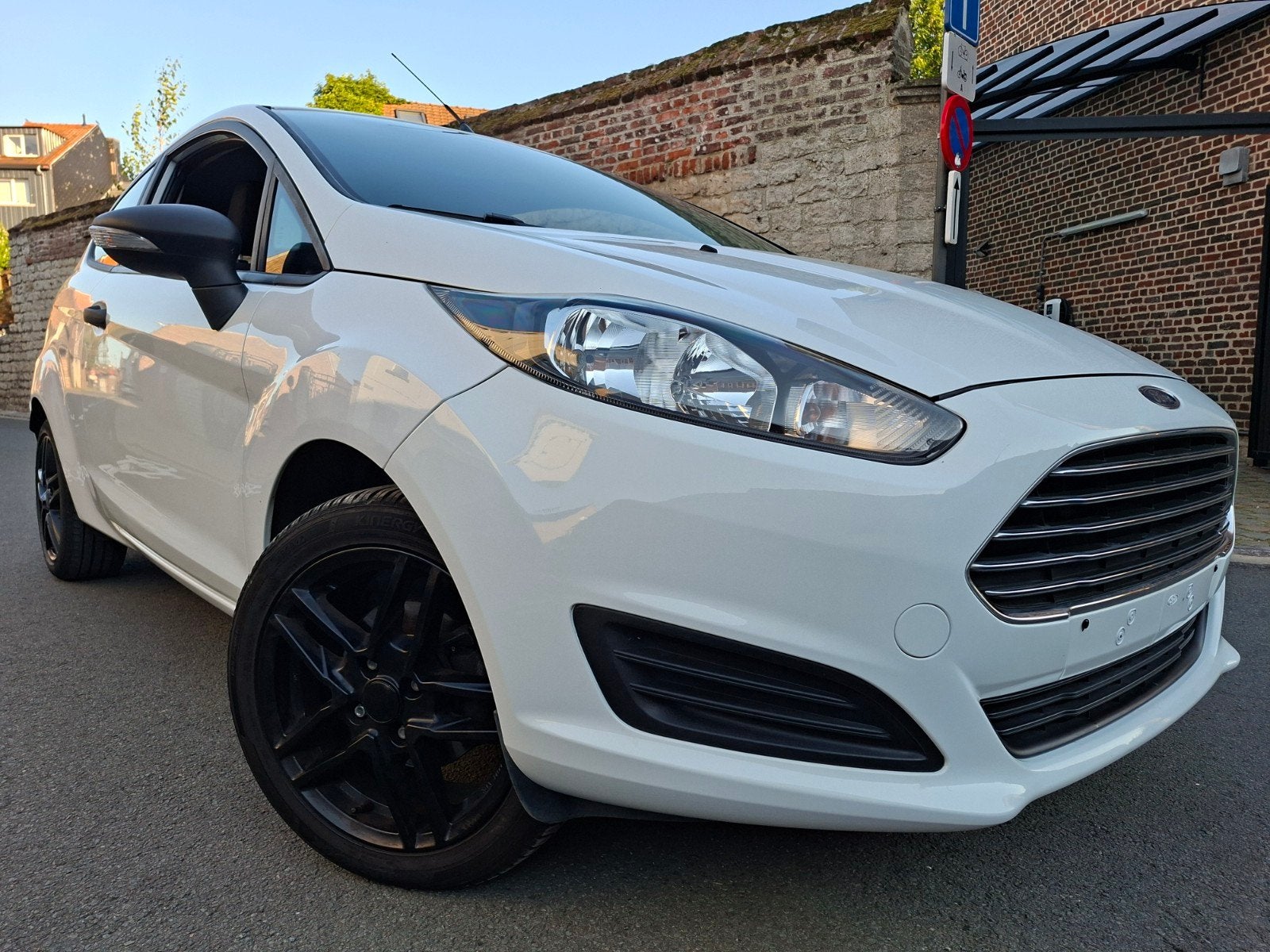 Top Fiesta 1.2 - Lez Oke - Riem Vervangen !! - Sporty, Auto's, Euro 5, Zwart, Wit, Handgeschakeld