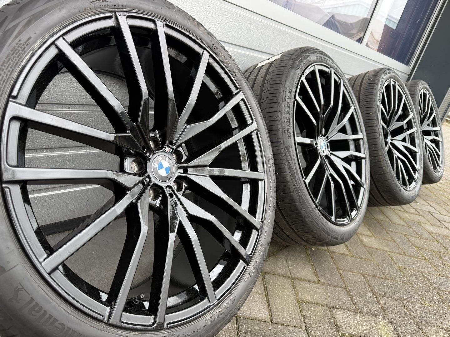 22 inch BMW styling 742M velgen X5 X6 G05 G06 X7 G07 banden, Neuf, Pneus et Jantes, Véhicule de tourisme, Pneus été