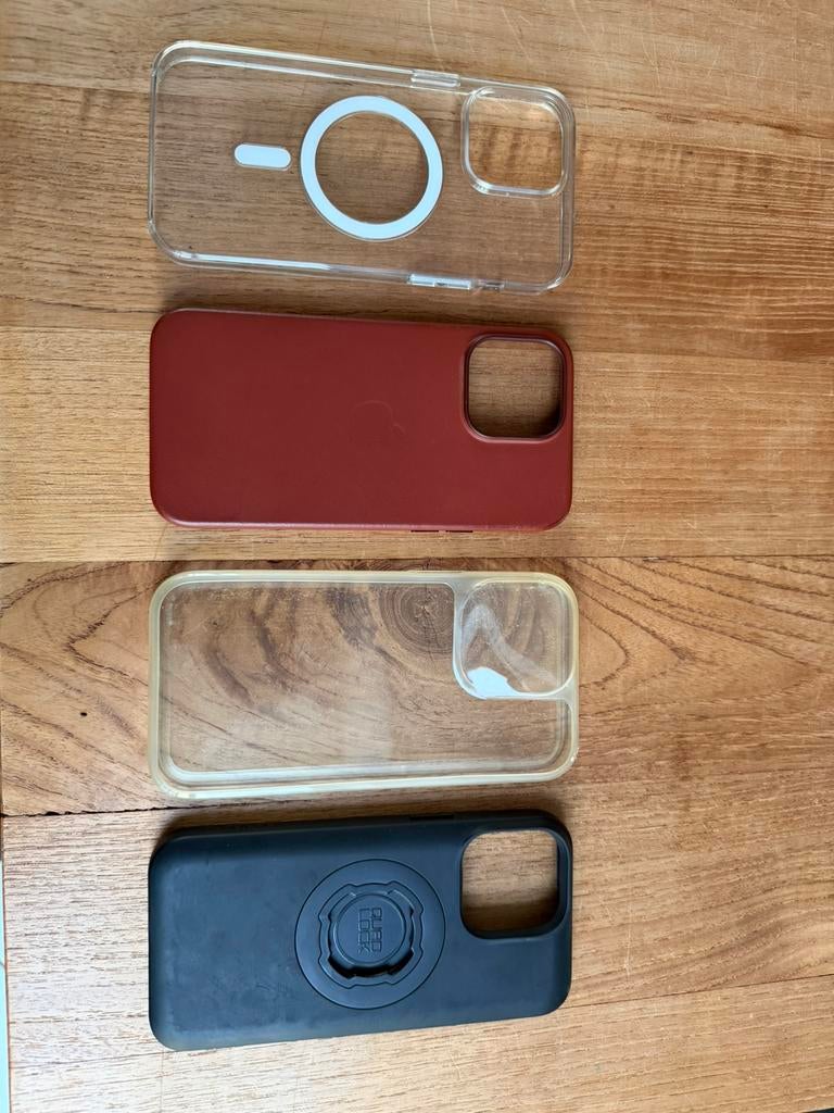 Coques iPhone 14 Pro MAX - Quad Lock & autres, Enlèvement, Comme neuf, IPhone 14 Pro Max