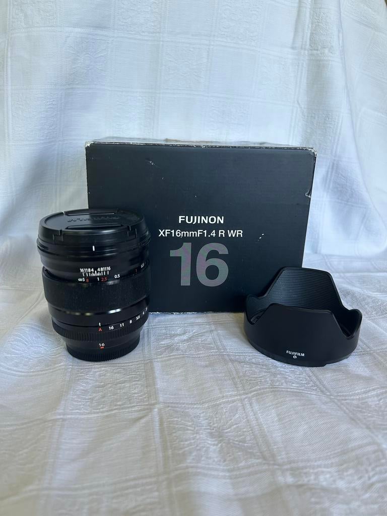 Fujifilm XF 16 mm f/1.4R WR, Ophalen, Zo goed als nieuw, Accessoires