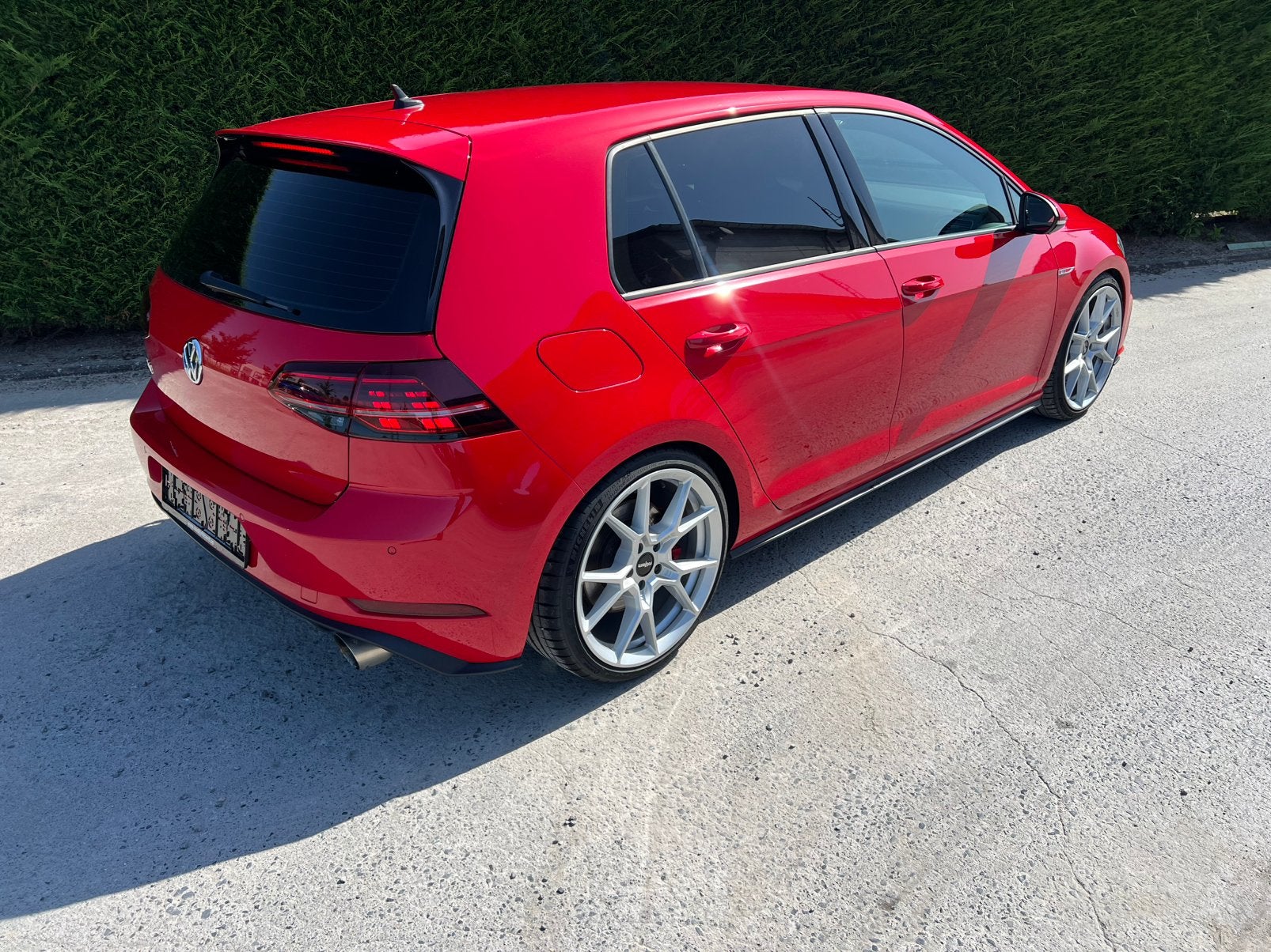 Volkswagen Golf 7.5 Gti Performance • Milltek • Rotiform •, Autos, Rouge, Euro 6, Entreprise, 5 portes