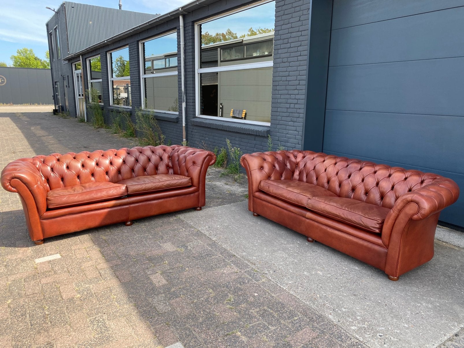 Twee Chesterfield zetels sigaren cognac bendic, Ophalen of Verzenden, Leer