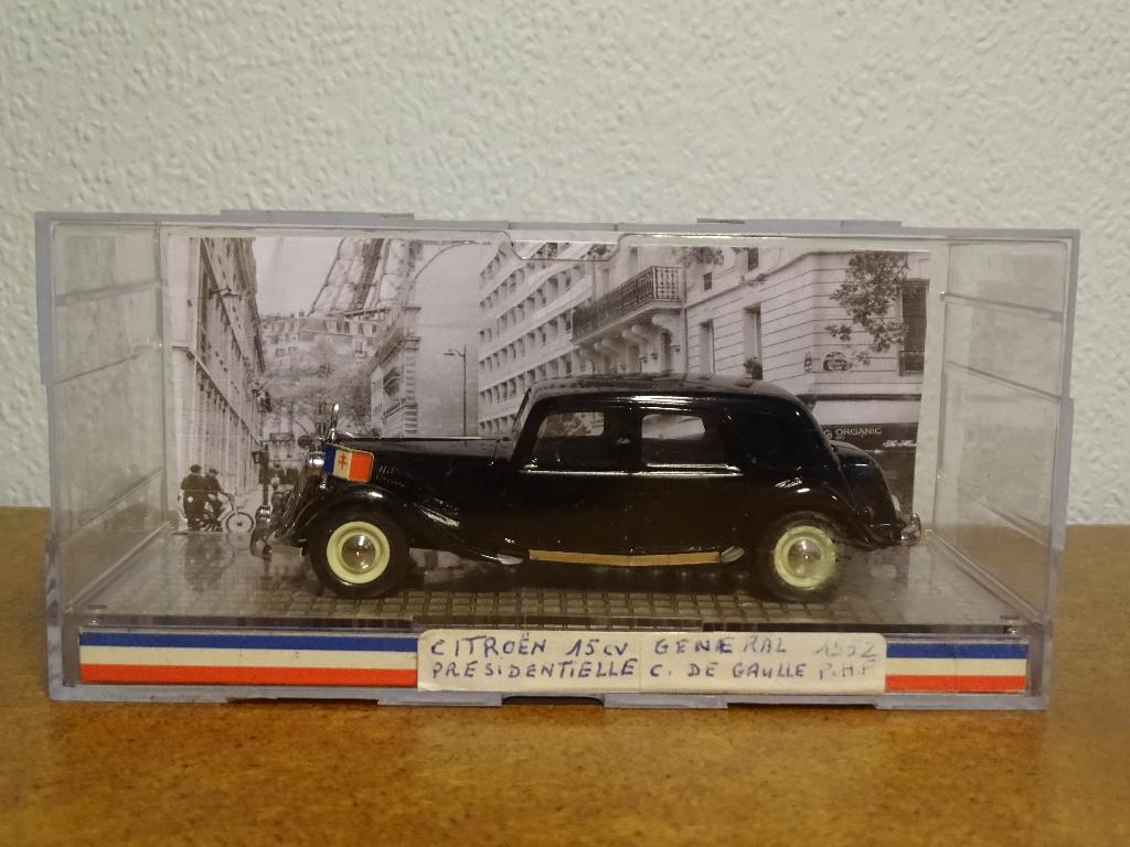 Citroën 15CV (1952) de General de Gaulle 1:43 Dinky matchbox, Hobby & Loisirs créatifs, Voitures miniatures | 1:43, Enlèvement ou Envoi