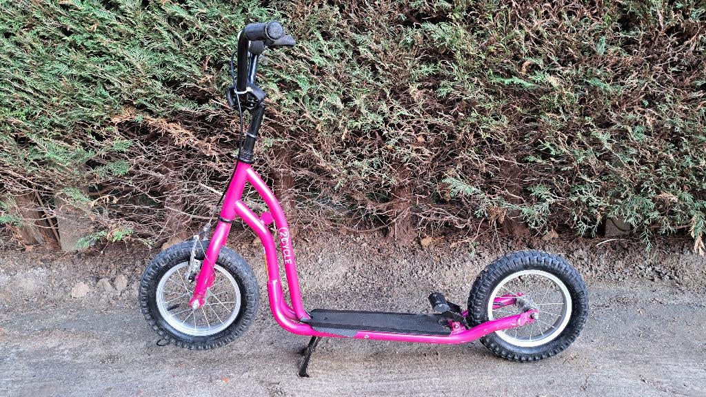 Prachtige loopfietst / step met grote wielen op luchtbanden, Fietsen en Brommers, Ophalen, Zo goed als nieuw, Kickbike, 2Cycle