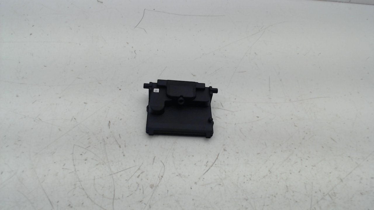 Camera voor Ford Fiesta, Onderdelen@venauto.nl, Van der Ven Autorecycling B.V., Ettenseweg 76, 4706 PB Roosendaal, The Netherlands