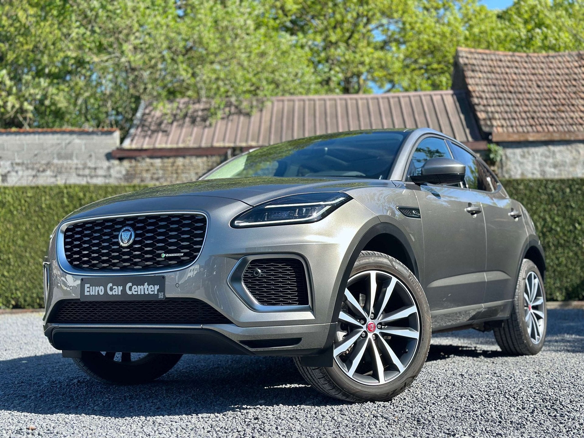 Jaguar E-Pace E-Pace PHEV 1.5 T AWD P300e R-Dynamic SE / MER, Auto's, Automaat, Dealer onderhouden, Euro 6, 5 zetels