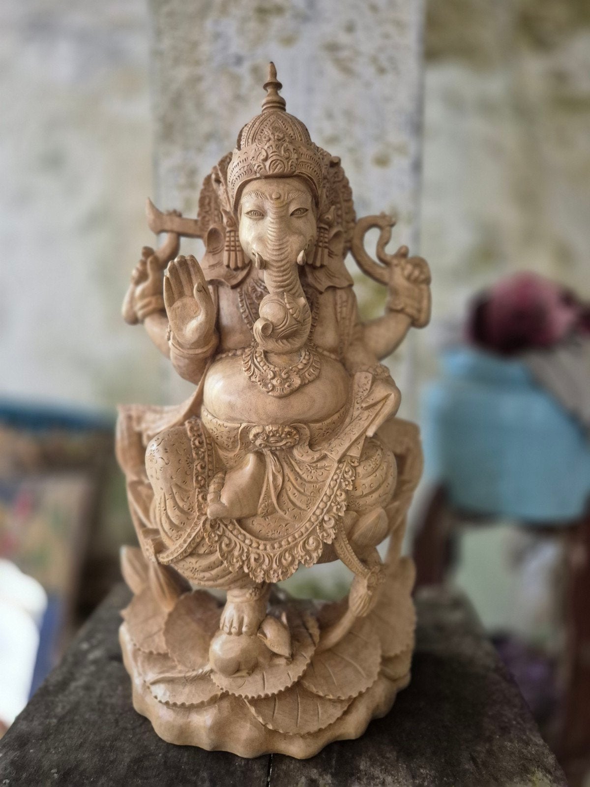 Ganesha 40cm - crocodile wood, Huis en Inrichting, 47 cm, Nieuw, Ophalen of Verzenden, Handgemaakt